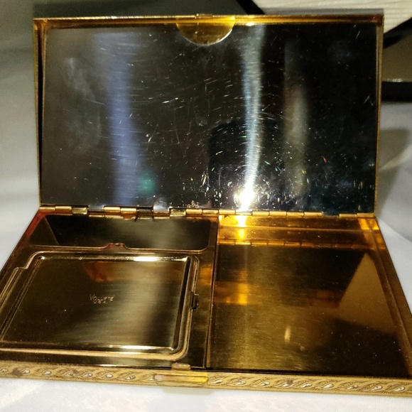 VINTAGE COMPACT - Picture 1 of 5